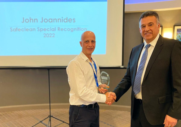 The fourth Safeclean Special Recognition Award  The fourth Safeclean Special Recognition Award